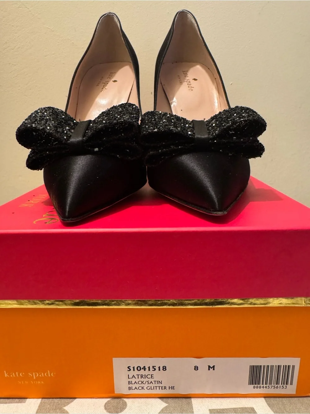 Kate Spade Latrice Black Satin Glitter Bow Heels Pump. Size 8 Made in Italy